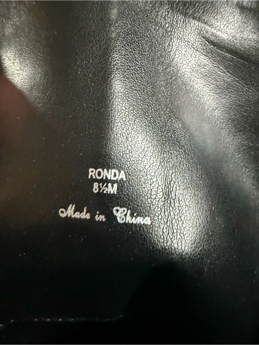 DONALD J PLINER Ronda Tall black Leather Boots over the knee pull on 8.5